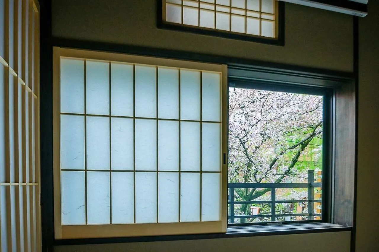 Kumo Machiya Takasegawa Daire Kyoto